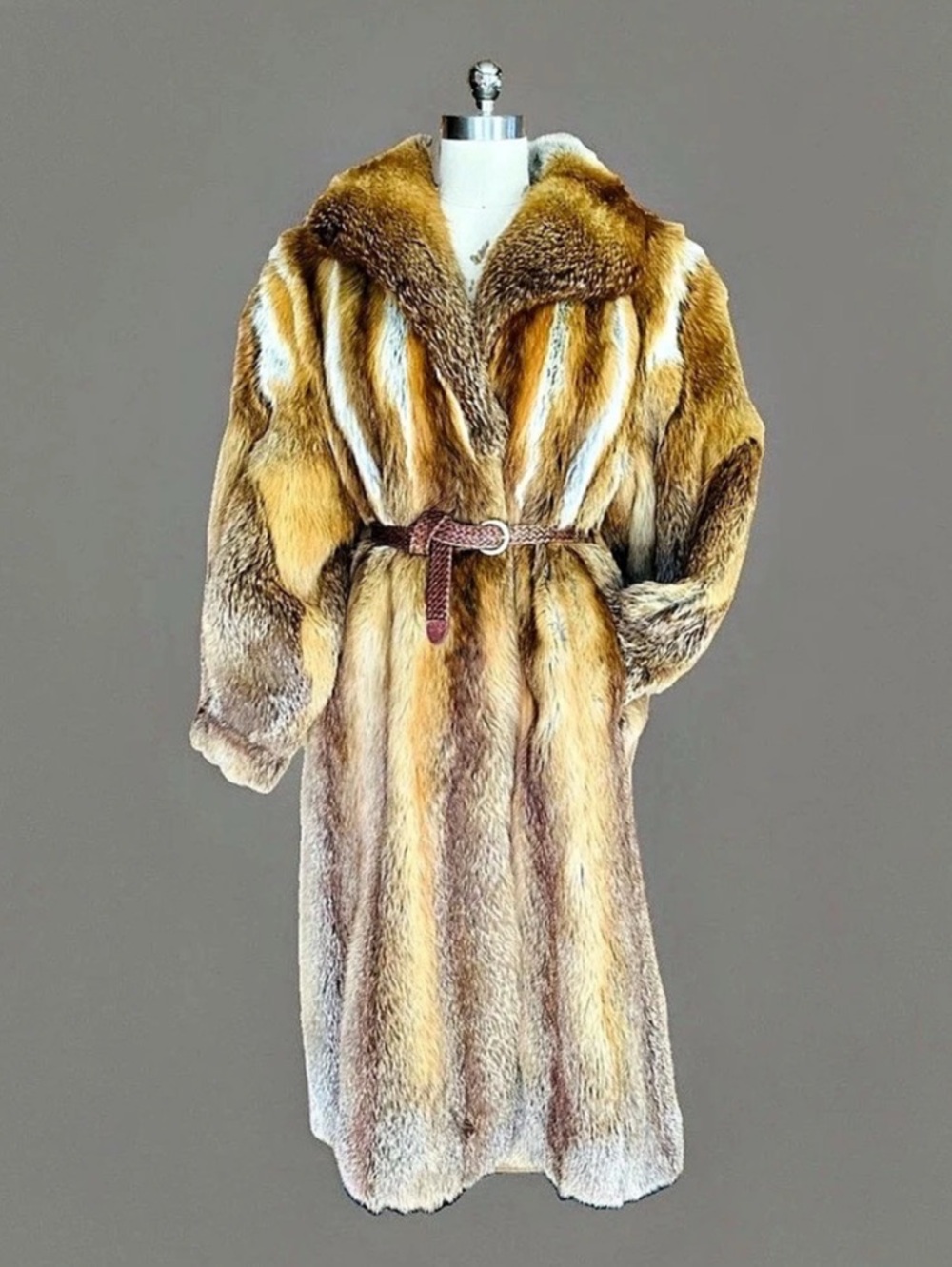BEAUTIFUL FULL LENGTH GENUINE RED FOX FUR COAT GORGEOUS COLORS!